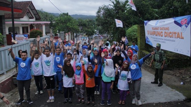 Jalan Santai Keliling Kampung ala Netzme. (Dokumentasi: Netzme)