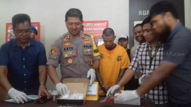 Riko Jadi Kurir Sabu agar Orangtua Bisa Umrah ke Tanah Suci