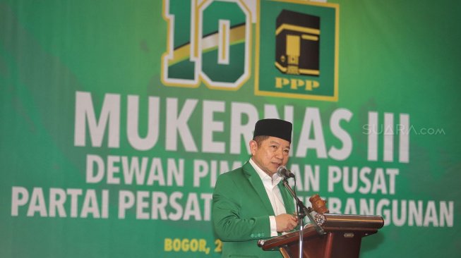 Suharso Monoarfa Dikukuhkan Sebagai Plt Ketum PPP di Mukernas