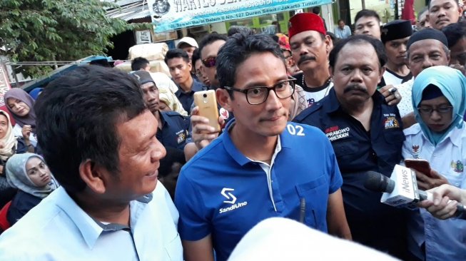 Sebagian Besar Lokasi Kampanye Prabowo-Sandiaga  Belum Berizin