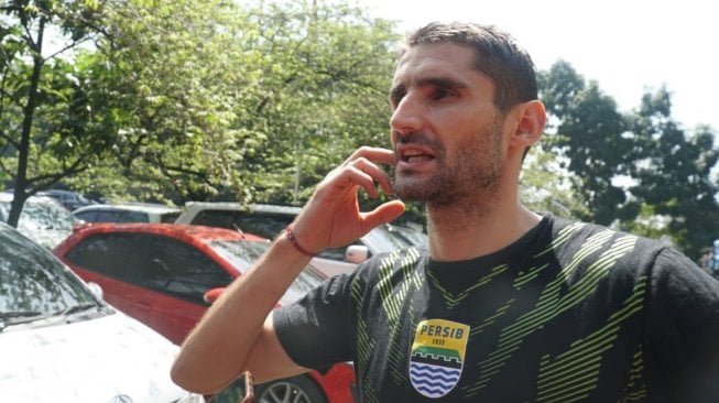 Liga 1 2019 Belum Mulai, Persib Bandung Coret Srdjan Lopicic