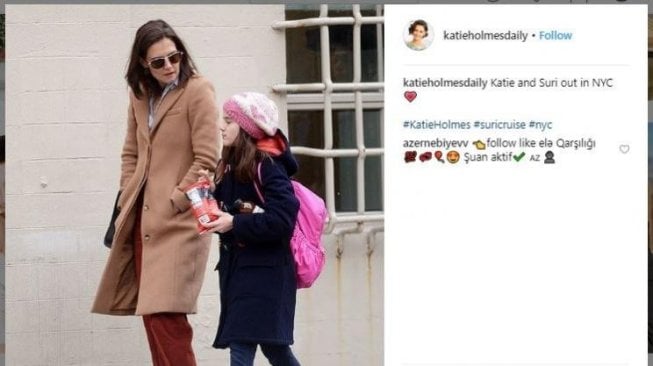  Suri Cruise dan Katie Holmes. (Instagram/@katieholmesdaily)