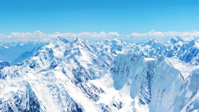 Area pegunungan Everest di Himalaya. [Shutterstock]