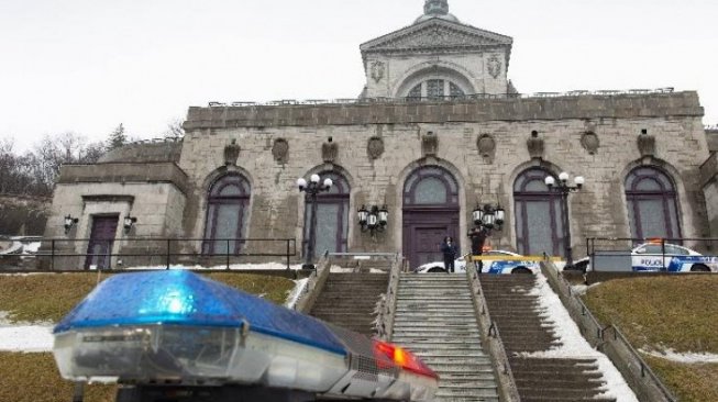 Pastor di Montreal Kanada Diserang Pisau saat Khotbah