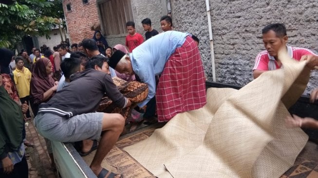 Peluru Tembus ke Kemaluan, Nasib Buronan Polisi Berakhir di Kamar Warga