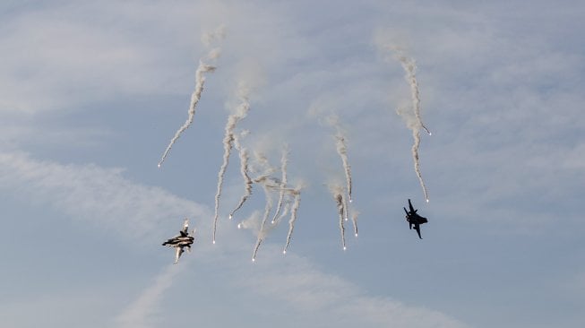 Pameran Langkawi International Maritime and Aerospace (LIMA) 2019 di Langkawi, Malaysia, Selasa (26/3). [ANTARA FOTO/M Agung Rajasa]