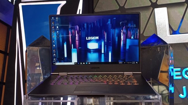 Lenovo Legion Y740 diluncurkan di Jakarta, Selasa (26/3/2019). [Suara.com/Tivan Rahmat]