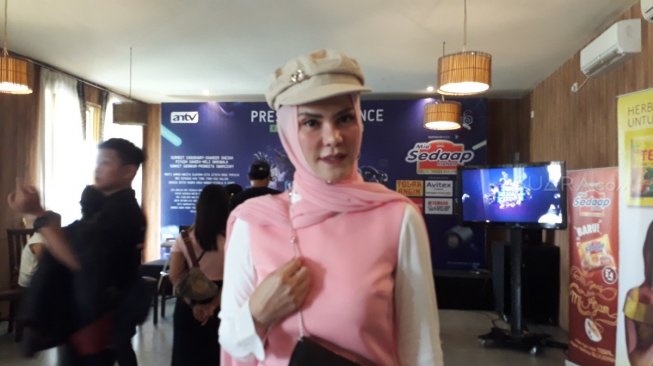 Angel Lelga saat ditemui di jumpa pers Antv Indonesia Keren 4 di Ancol Jakarta Utara, Rabu (27/3/2019). [Wahyu Tri Laksono/Suara.com] 