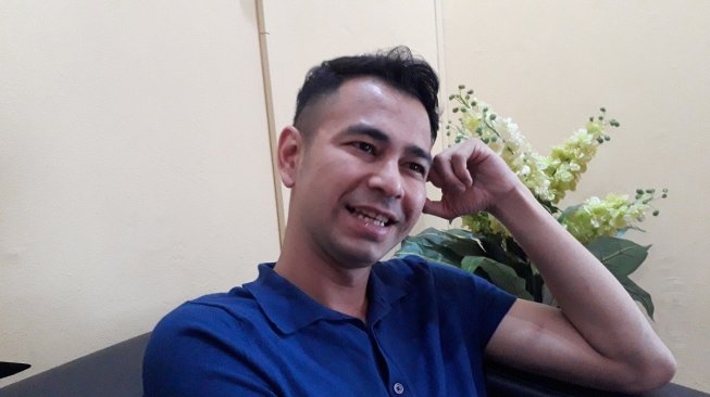 Raffi Ahmad saat ditemui di kantor Suara.com, Rabu (27/3/2019). [Ismail/Suara.com]