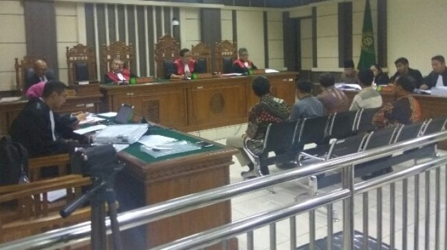 Mantan Bupati Yahya Akui Beri Uang Komitmen Kepada Taufik Kurniawan