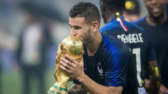 Pecahkan Rekor Transfer Klub, Bayern Munich Resmi Gaet Lucas Hernandez