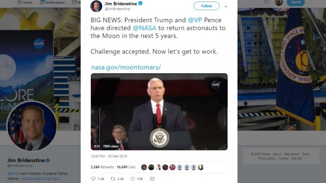 Wakil Presiden AS, Mike Pence menyampaikan rencana pengiriman astronot AS ke bulan. [Twitter]