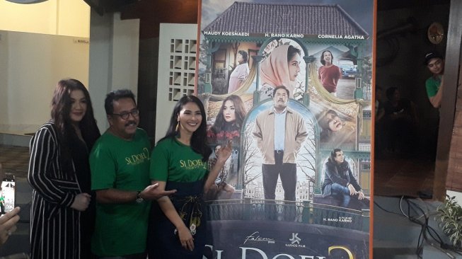 Peluncuran trailer dan poster Si Doel The Movie 2, di kawasan Karang Tengah Raya, Lebak Bulus, Jakarta Selatan, Rabu (27/3/2019).