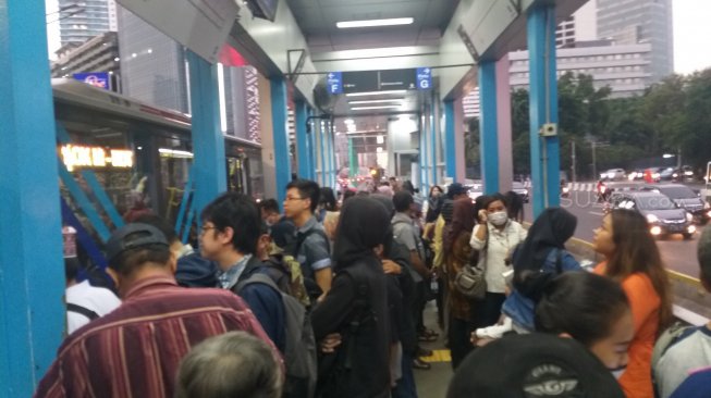 Penumpang Ditusuk hingga Dilecehkan, TransJakarta Harus Petakan Titik Rawan