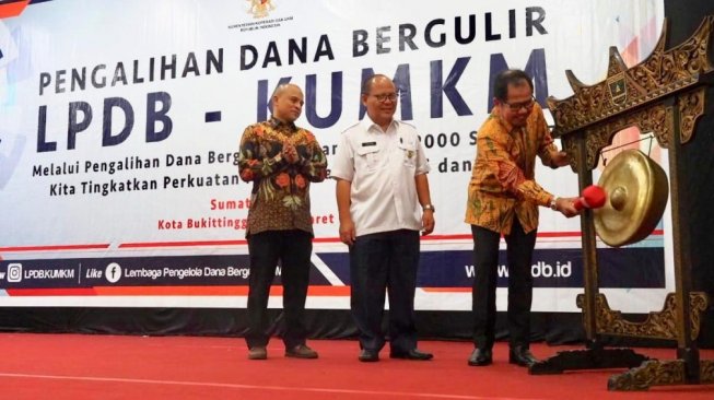 LPDB - KUMKM Terus Genjot Pengalihan Dana Bergulir di Sumbar