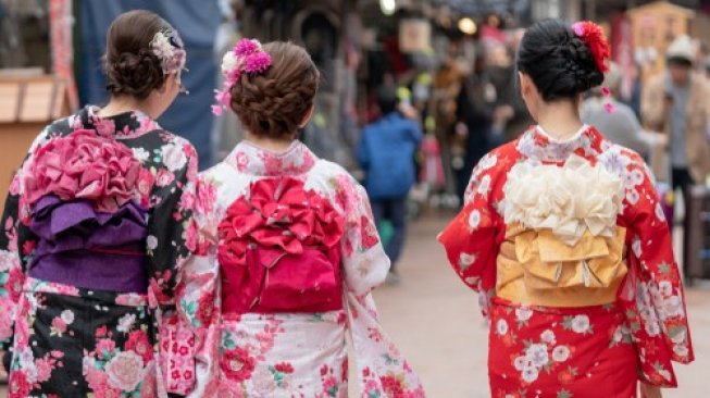Intip Koleksi Busana Tradisional Jepang dengan Sentuhan Kekinian di Trove