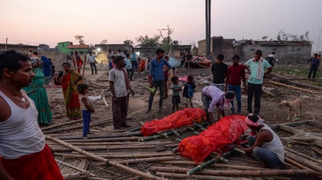 Badai dan Hujan Es Terjang Himalaya, 29 Warga Nepal Tewas