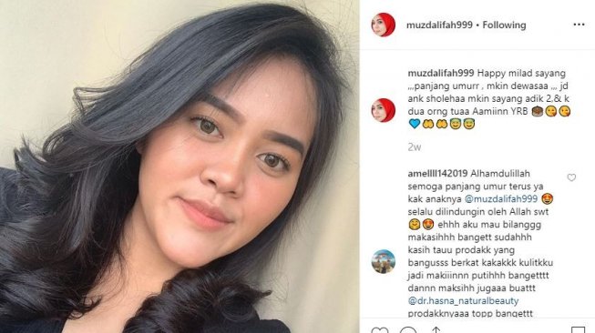 Putri Muzdalifah, Dewi Nurmania [instagram/muzdalifah999]