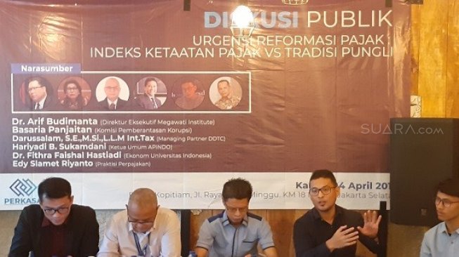 Pengamat Kecewa Sri Mulyani Cabut Aturan E-commerce