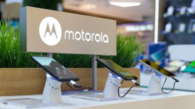 Motorola Siapkan Ponsel Layar Gulung Diklaim Berdesain Unik