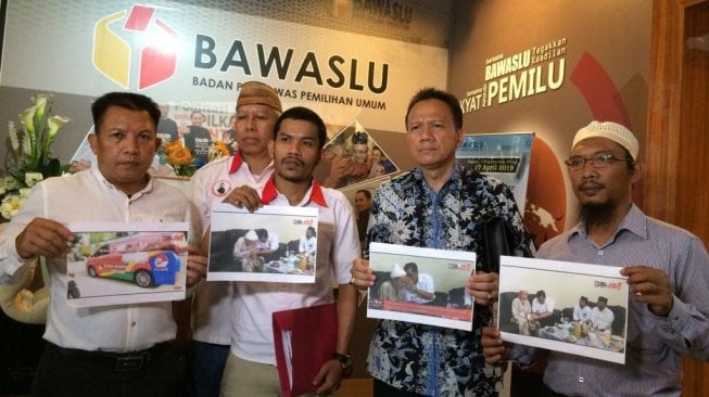 Gegara Amplop Putih, Akhirnya Luhut Binsar Panjaitan Dilaporkan ke Bawaslu