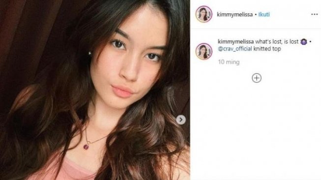 Nih 5 Gaya Liburan Kimmy Melissa yang Dekat dengan Stuart Collin