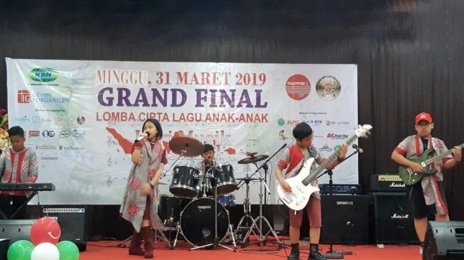 Salah satu penampilan band Estudiante. [dokumentasi pribadi]