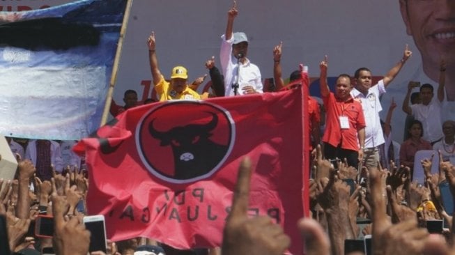 Kampanye di Kupang, Jokowi Langsung ke Gereja Begitu Mendarat