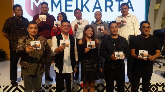 Launching album Hedi Yunus, Hedi Yunus Greatest Hits. [dokumentasi pribadi Hedi Yunus]