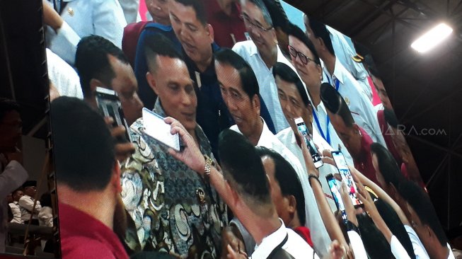 Hadiri Silatnas Kepala Desa se-Indonesia, Hadirin: Lanjutkan Pak Jokowi