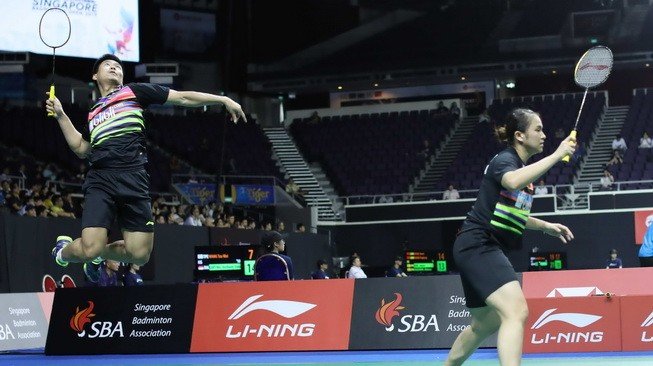 Pasangan ganda campuran Indonesia, Praveen Jordan/Melati Daeva Oktavianti, melaju ke babak kedua Singapore Open 2019 usai mengalahkan pasangan 'gado-gado' Malaysia/Indonesia, Mohamad Arif Abdul Latif/Rusyidina Antardayu Riodingin, Rabu (10/4/2019). [Humas PBSI]