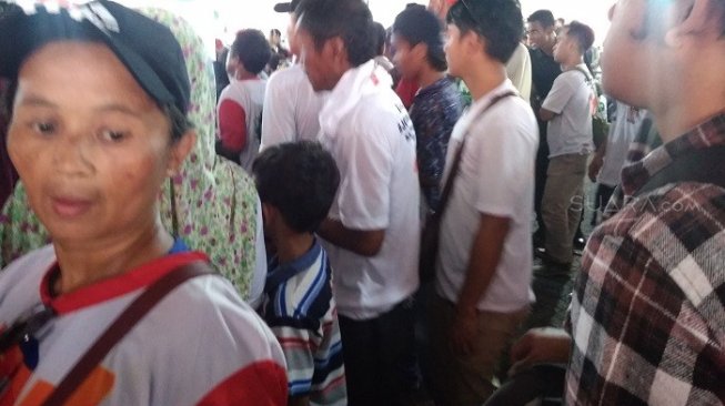 Kampanya Jokowi di Sentul, Bogor banyak melibatkan anak-anak. (Suara.com/Fakhri)