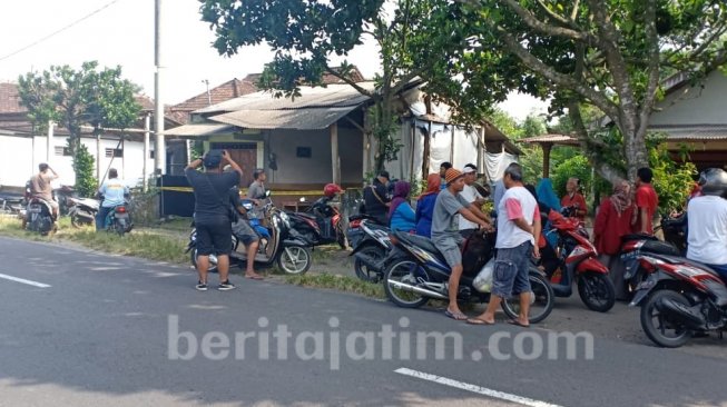 Lokasi warung milik Aris, tersangka kasus mutilasi Budi Hartanto. (Beritajatim.com)