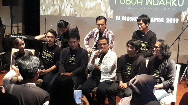 Konfrensi pers film Kucumbu Tubuh Indahku yang disutradarai Garin Nugroho. [Ismail/Suara.com]