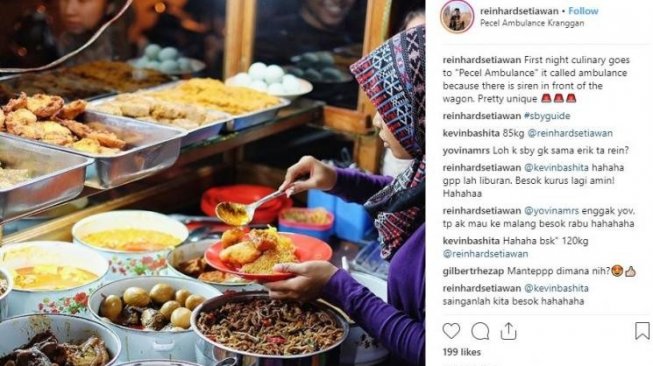 Pecel Ambulance Kranggan tempat redakan lapar tengah malam di Surabaya. (Dok. Instagram)