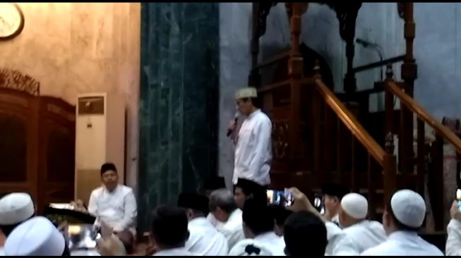 Sandiaga Doa Bersama di Masjid Sebelum Nyoblos di TPS