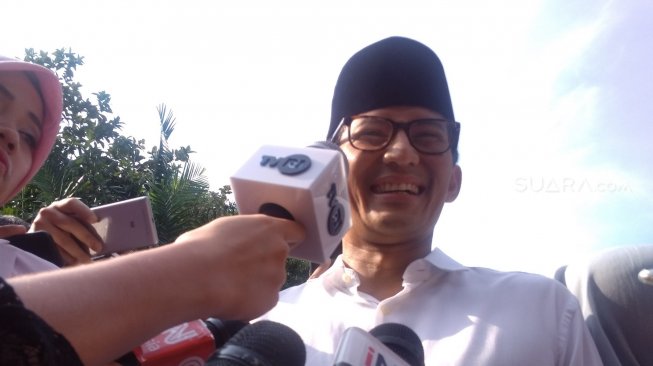 Petugas KPPS Banyak yang Meninggal, Sandiaga Akan Salat Gaib Bersama Kyai