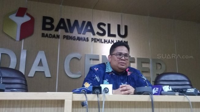 Periksa Luhut Soal Pemberian Amplop ke Kyai, Bawaslu: Masih Penyelidikan