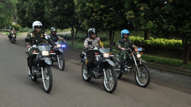 Patroli Sepeda Motor, Danlanal Semarang Pantau Pemungutan Suara Pemilu 2019