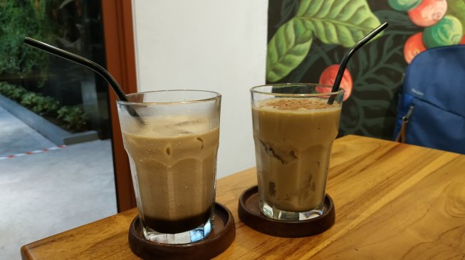 Kedai Rumah Sagaleh, kedai kopi homey yang sarat sentuhan Minang. (Suara.com/Firsta Nodia)