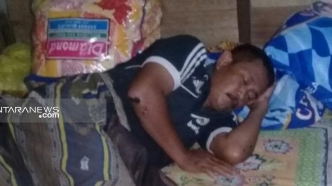 Lagi Hitung Perolehan Suara Pemilu, Ketua KPPS Ini Pingsan Terserang Stroke