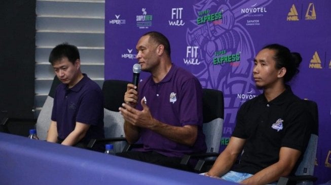 Perkasa di Musim Reguler, CLS Knights Enggan Remehkan Mono Vampire