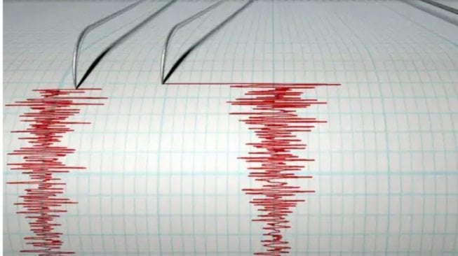 Minggu Dini Hari, Gempa Magnitudo 5,3 Guncang Maluku Utara