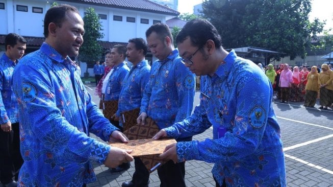 Ungkap Kasus Rp 6,4 T dan Pabrik PCC , 115 Karyawan BNN Dapat Penghargaan