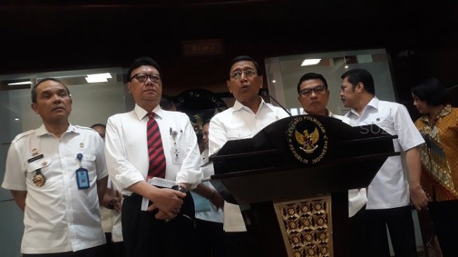 Wiranto Akan Tutup Media yang Bantu Langgar Hukum