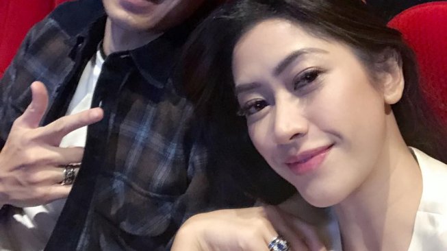 7 Pesona Aliya Rajasa Pamer Baby Bump, Menantu SBY yang Hamil Anak Keempat