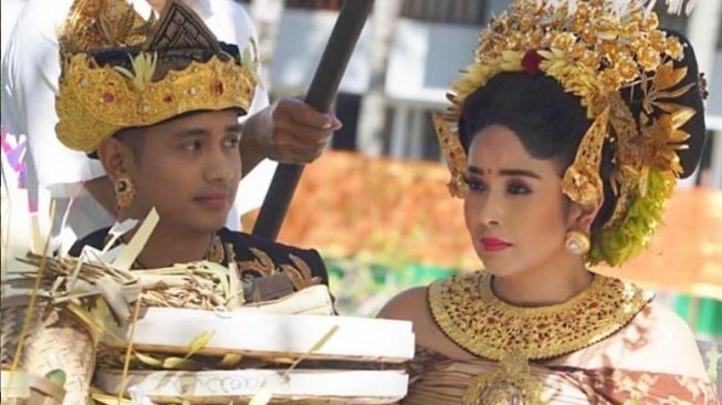 Romantis, Ajun Perwira Tulis Kata Manis untuk Sang Istri