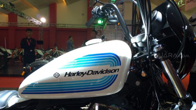 Harley-Davidson Iron 1200 dipatok Rp 462 juta  [Suara.com/Manuel Jeghesta Nainggolan].