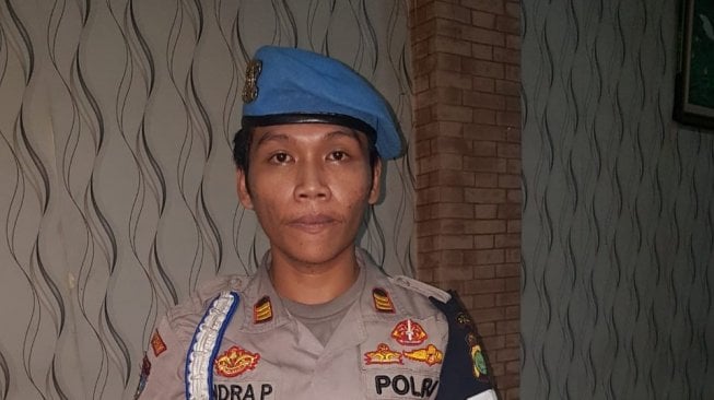 Modal Baju Provos, Yuda Doyan Gerebek Pasangan Gay yang Sedang Bercinta