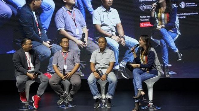 Talkshow bersama NMAA di booth Mitsubishi Xpander Limited di Telkomsel IIMS 2019. (Dok : MMKSI)